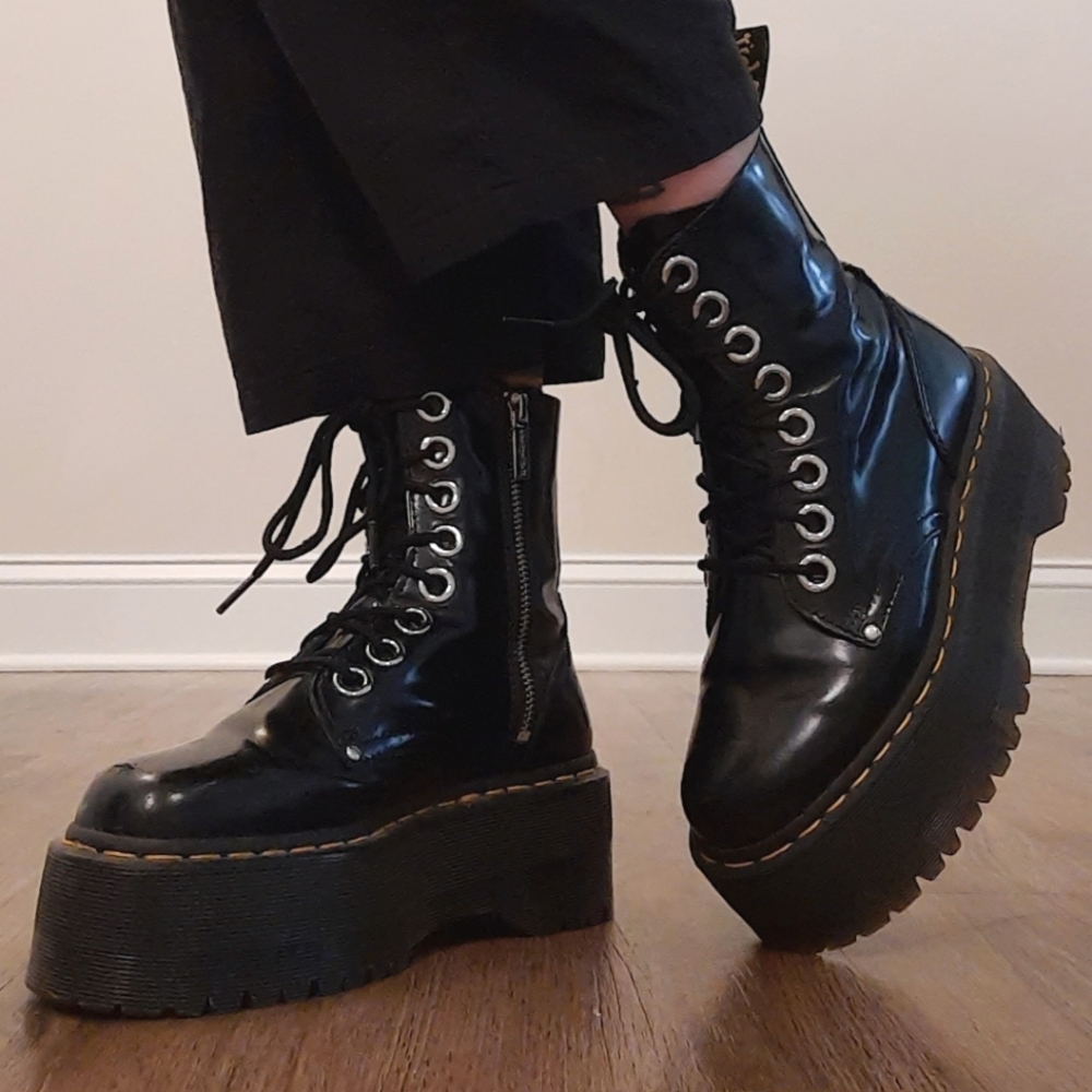 Dr. Martens Jadon Max Boots